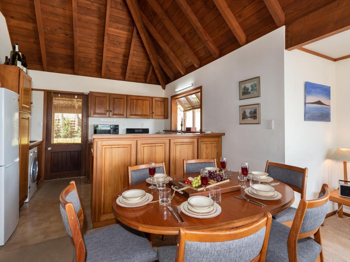 Te Maiki Escape - Russell Holiday Home Zewnętrze zdjęcie